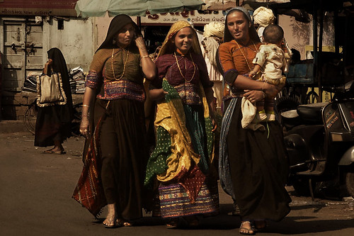 people woman india portraits asia gujarat kutch anjar rabaris