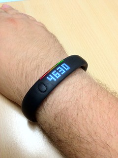 Nike+ FuelBand: Stats/Daily Goal