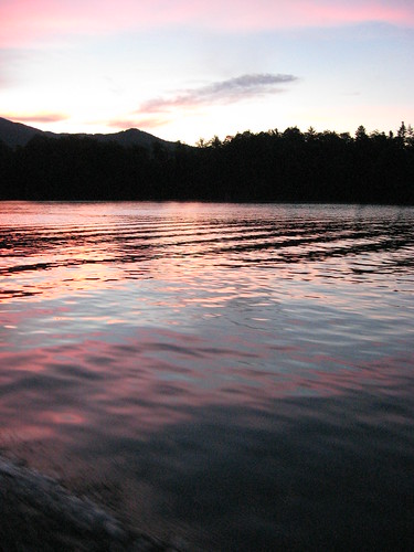 pink sunset sky cloud mountain lake reflection water rose lakesanteetlah bluewatersmountainlodge