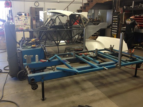 Penhall Fabrication builds its' first Ultra4 racer. | race-deZert