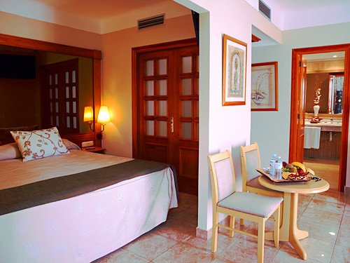 Bedroom at Hotel Fañabe Costa Sur, Costa Adeje
