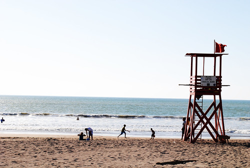 chile people beach sunshine atardecer playa run arica