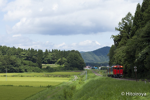 japan train 日本 東北 touhoku carlzeiss 鉄道 青空 mountadapter 遠野 釜石線 canoneos5dmk2 fe110mmf2