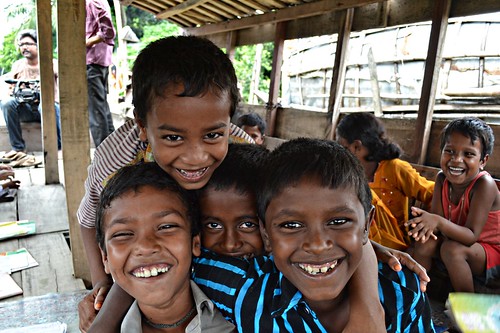 Sonargaon River Gypsy Children
