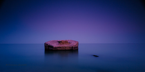 longexposure blue sunset sea seascape nikon rocks voigtlander noflash 20mm minimalism ultrawide beltofvenus waterscape goldenlight gnd antitwilightarch 20mmf35 d700 nd400x venussgirdle