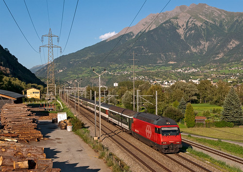 railroad switzerland railway trains svizzera bahn wallis mau valais ferrovia treni re460 nikond90 ir1436