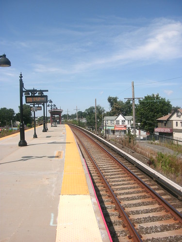 St. Albans LIRR station