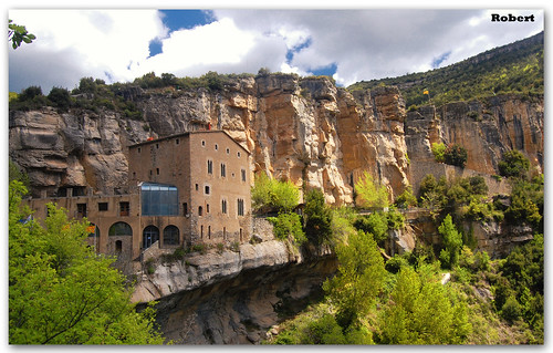 barcelona robert del de catalunya sant monasterio fai monestir miquel feliu vallés codines