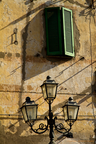 italien italy streetlamp tuscany toscana soe pitigliano queenbreaca