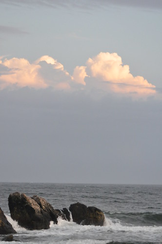 ocean blue sky white water clouds rocks waves bonnet narragansett explored