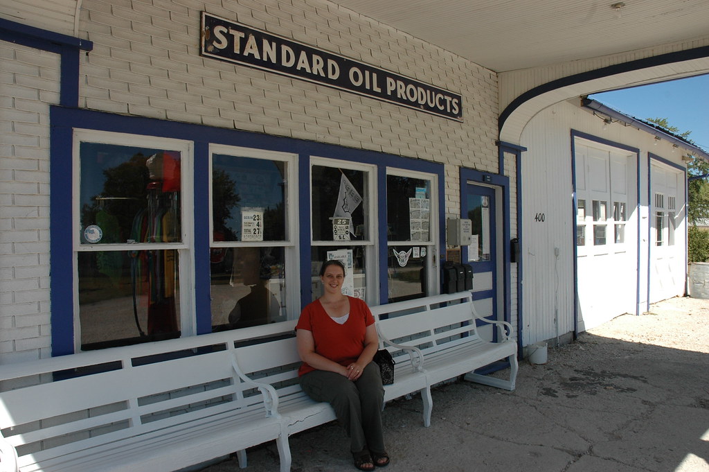 Standard Oil Station, Odell, IL
