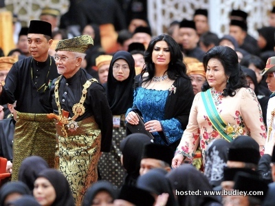 Semalam Telah Berlangsung Majlis Persantapan Diraja Sempena Istiadat Perkahwinan Diraja Anakanda Sultan Brunei, Paduka Seri Pengiran Anak Puteri Sultan Brunei Hafizah Sururul Bolkiah