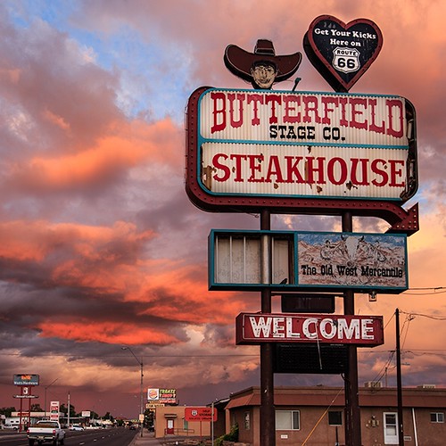 sunset arizona usa route66 holbrook steakhouse skyonfire getyourkicks butterfieldstageco theoldwestmercantile