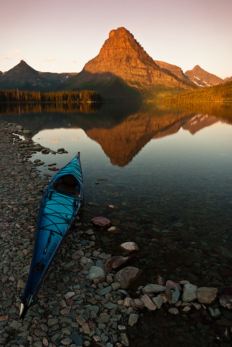 morning lake sunrise nationalpark nikon montana kayak glacier sinopah twomedicine nicedaytobealive