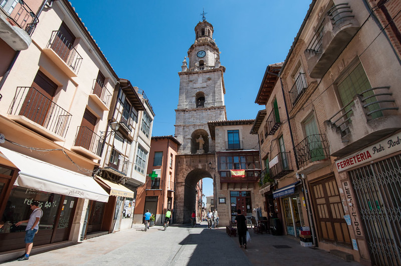 La Torre del Reloj y Puerta del Mercado de Toro
