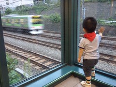 恵比寿ガーデンプレイスで電車を見る (2012/9/2)
