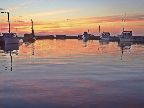 sunset boats lobster princeedwardisland pei iphone
