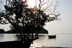 Deliberate Overexposed Morning_Railay East 03