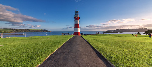 ocean road park city sea lighthouse green andy grass clouds evening harbor path plymouth fox hoe drakesisland pilgrimfathers britains smeatonstower sirfrancesdrake plymouthsound 43163 britainsoceancity