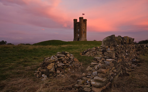 tower castle sunrise broadway earlymorning cotswolds worcestershire folly broadwaytower jameswyatt mockcastle
