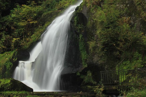 longexposure green water canon germany waterfall blackforest triberg 2012 rebelt2i
