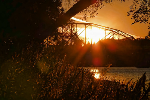 bridge autumn sunset canada silhouette lumix day winnipeg manitoba clear redriver intheyard elmpark cans2s fz35