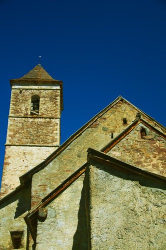 blue chimney sky church weather spain europe day clear aragon ainsa pyrenees gistain broto endon aínsasobrarbe