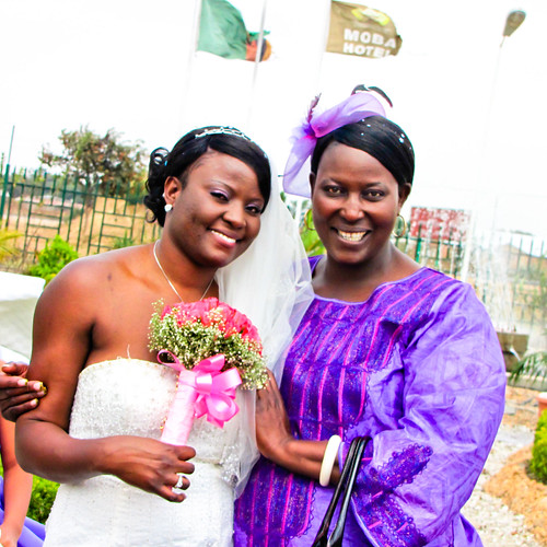 wedding mom lucy purple ceremony marriage wed zambia wedded kitwe 20120818 bf:blogitem=5407 bf:date=20120818 kitweweddingceremony