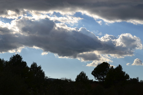 barcelona españa spain cel cielo nubes núvols penedès испания santmartísarroca calmiret