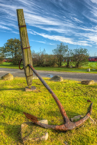 rusty anchor hdr