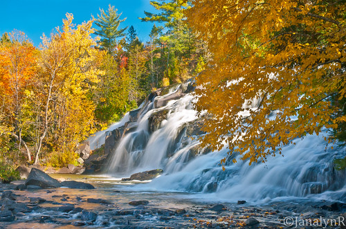 autumn seasons michigan waterfalls rivers upperpeninsula bondfalls janalynr