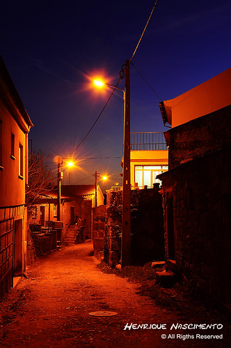light luz portugal night nikon vila tokina noite henrique noturnas mendo aldeias nikond90 aldeiasdeportugal tokina1017 albardo nikon18105 vilamendo henriquenascimento