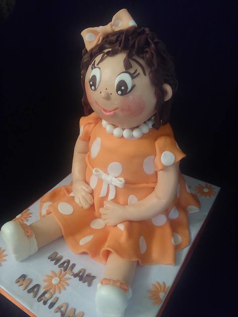 Pretty Cake by Nehal Abd El Salam of Cookie 's Cake