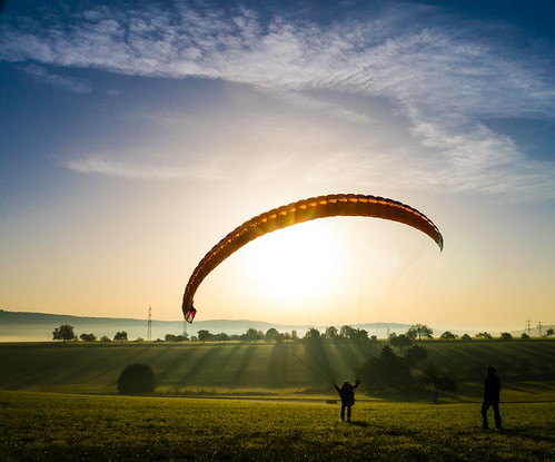 sunset day clear matthias paragliding kurs gleitschirm odenwald