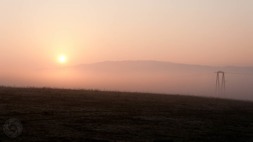morning mist mountains field fog sunrise nikon hungary hiking 18105 d90 túra gánt fejér