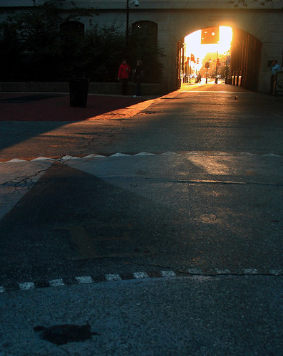 city morning shadow urban usa philadelphia silhouette america sunrise unitedstates pennsylvania centercity courtyard sundial pa philly cityofbrotherlylove philadelphiacityhall downtownphilly