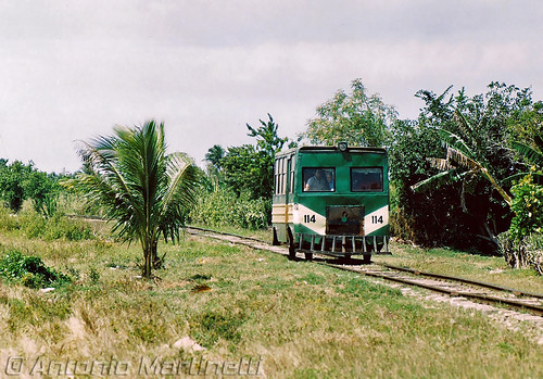 train cuba railcar railways treno kuba ferrocarriles ferrovie automotrice carahata cubanrailways kubabahn