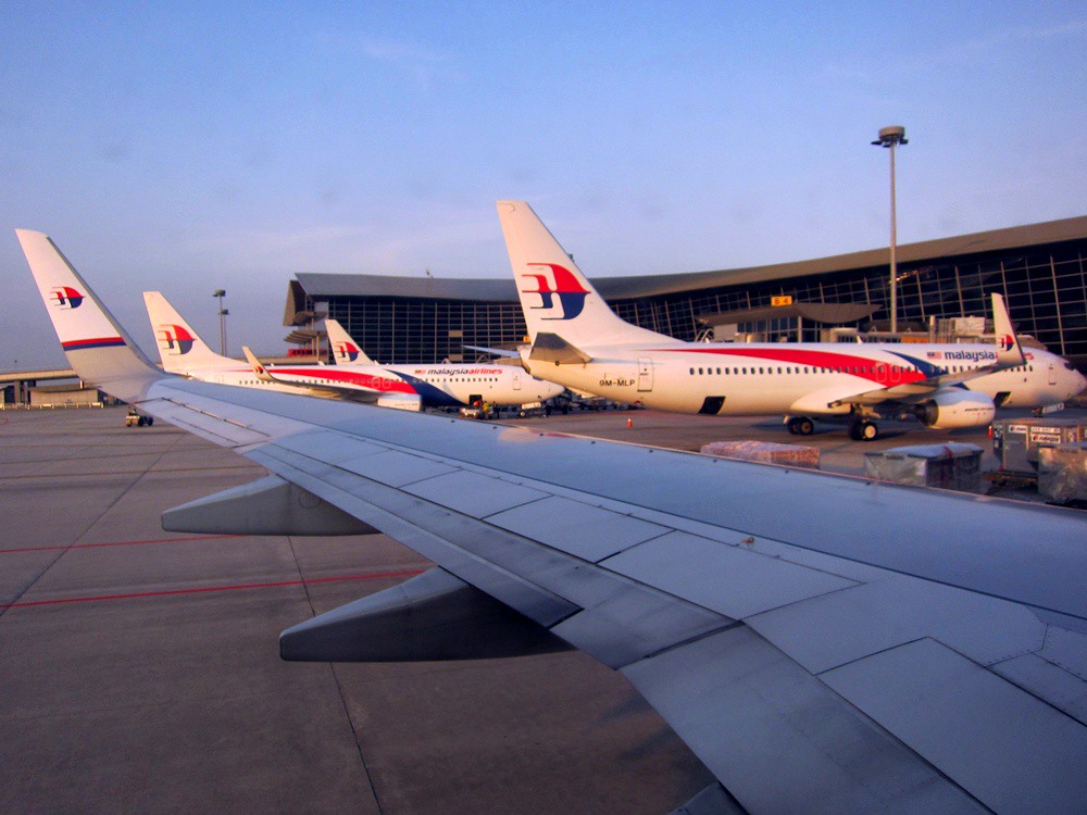 Review of Malaysia Airlines flight from Singapore to Kuala ...