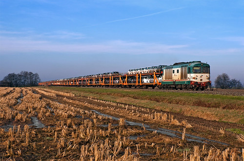 railroad railway trains bahn lombardia mau freighttrain ferrovia treni pavese d445 nikond90 nikond40x guterzuge mrs50363