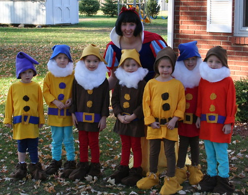 Snow White and dwarves