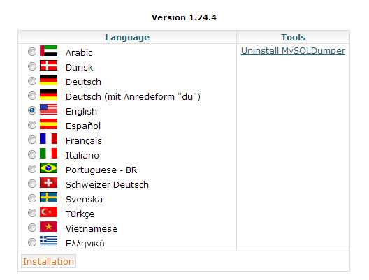Chọn ngôn ngữ khi cài đặt MySQLDumper