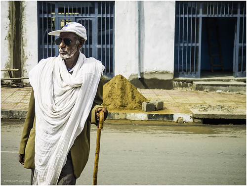 cap ethiopia man old street walking walkingstick negash tigray