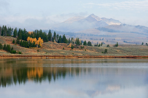 travel autumn trees usa lake nature water colors clouds reflections landscape geotagged nikon day cloudy yellowstonenationalpark yellowstone swanlake wyoming ynp wy electricpeak d700 swanlakeflats 70200mmf28gvrii projectweather