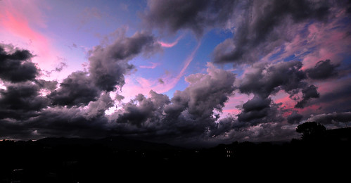 sunset sky italy storm night clouds evening nikon italia tramonto nuvole dramatic pisa explore cielo tuscany toscana sera temporale tempesta d90 djjonatan74
