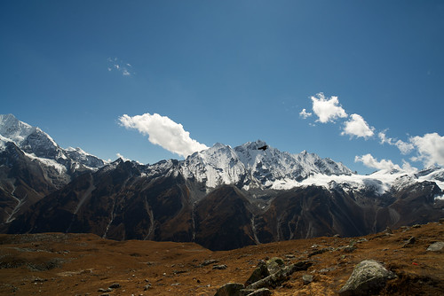 nepal mountain mountains travelling trekking trek walking asia buddhism tibet backpacking himalaya himalayas langtang tserkori carlzeissdistagont2821zf2