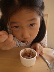 20121007-yoyo吃冰-1