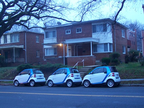 Car2Go vehicles bunched up on Hawaii Avenue NE
