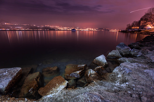 city longexposure light lake cold water colors fog night clouds dark landscape exposure cloudy tripod zurich foggy nocturna iso50 canonphotography smove abigfave canon5dmarkiii