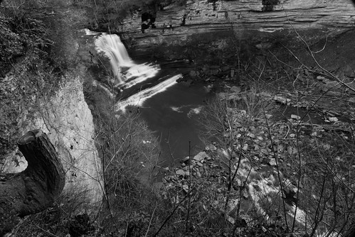 longexposure blackandwhite bw nature water river tennessee waterfalls cumminsfalls cumminsfallsstatepark