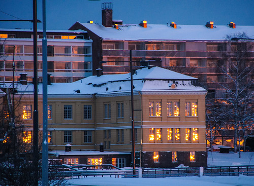winter sunset snow reflection building finland lumi talvi vaasa auringonlasku rakennus heijastus vasaostrobothniafinland vesiylioikeus